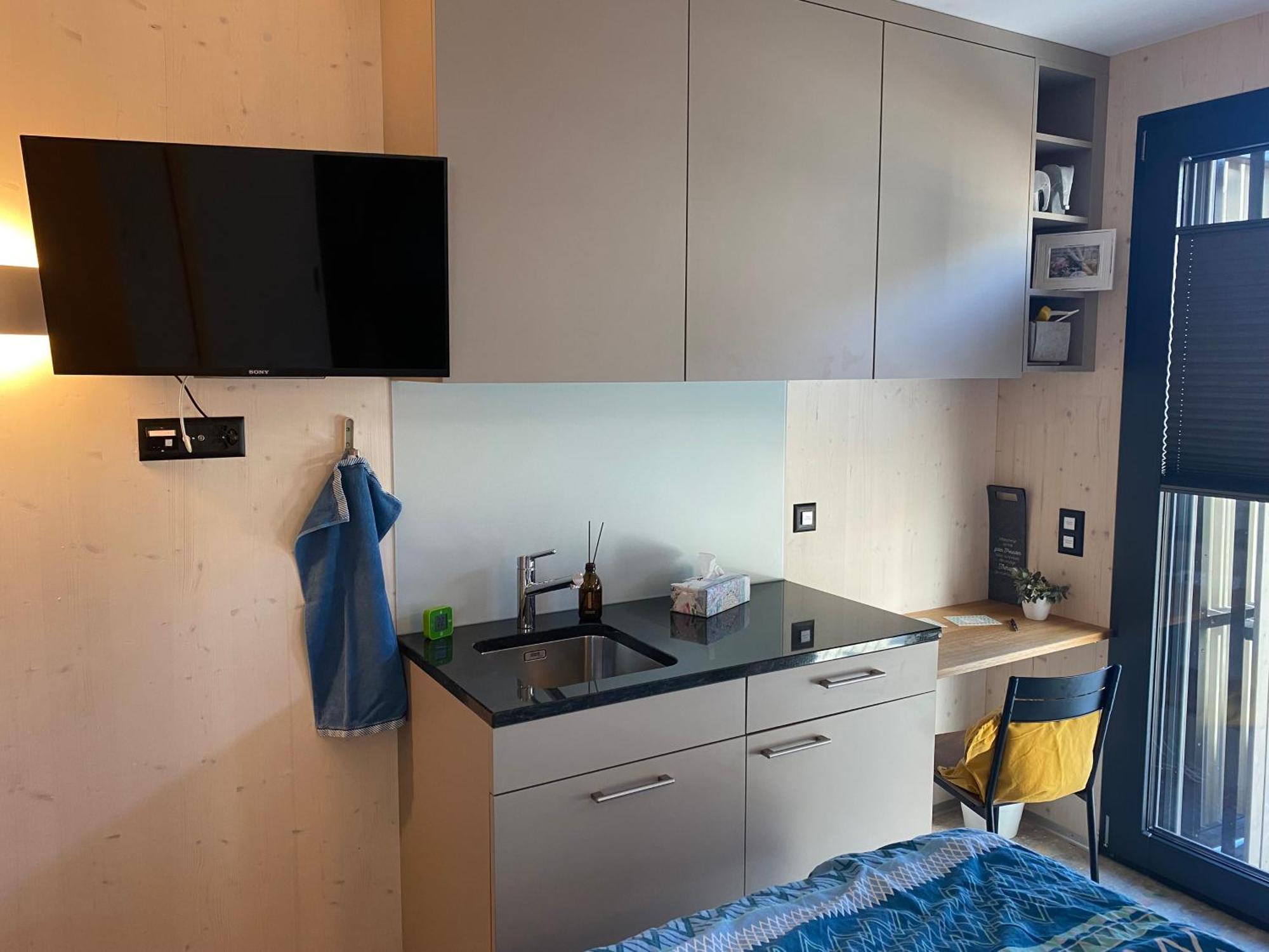 Auf Wolke 7 - Gaeste-Studio Im Mini House In Ch-4556 Aeschi So Esterno foto